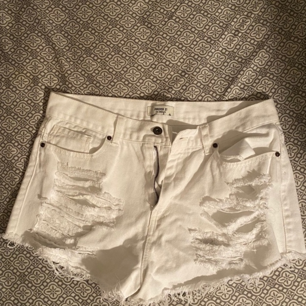 White jean ripped shorts